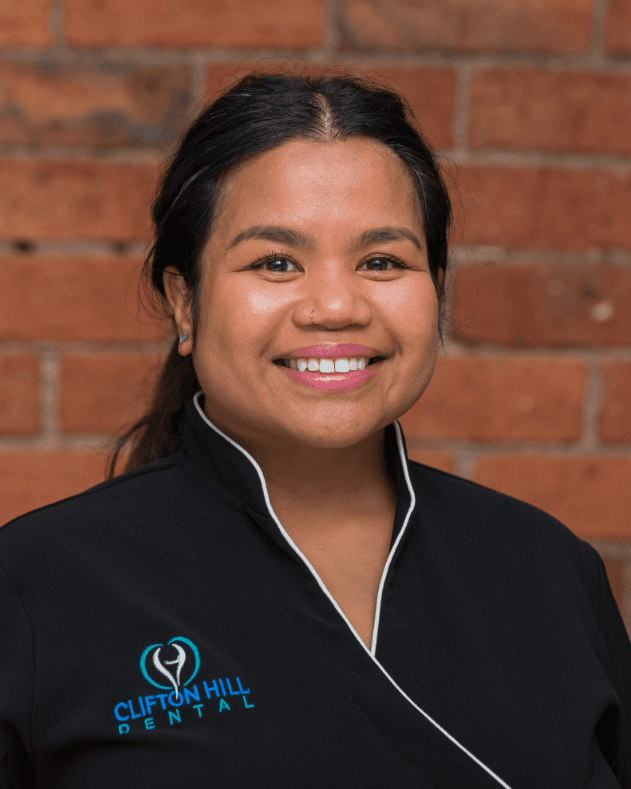 rondalyn front office coordinator l dentist 3068